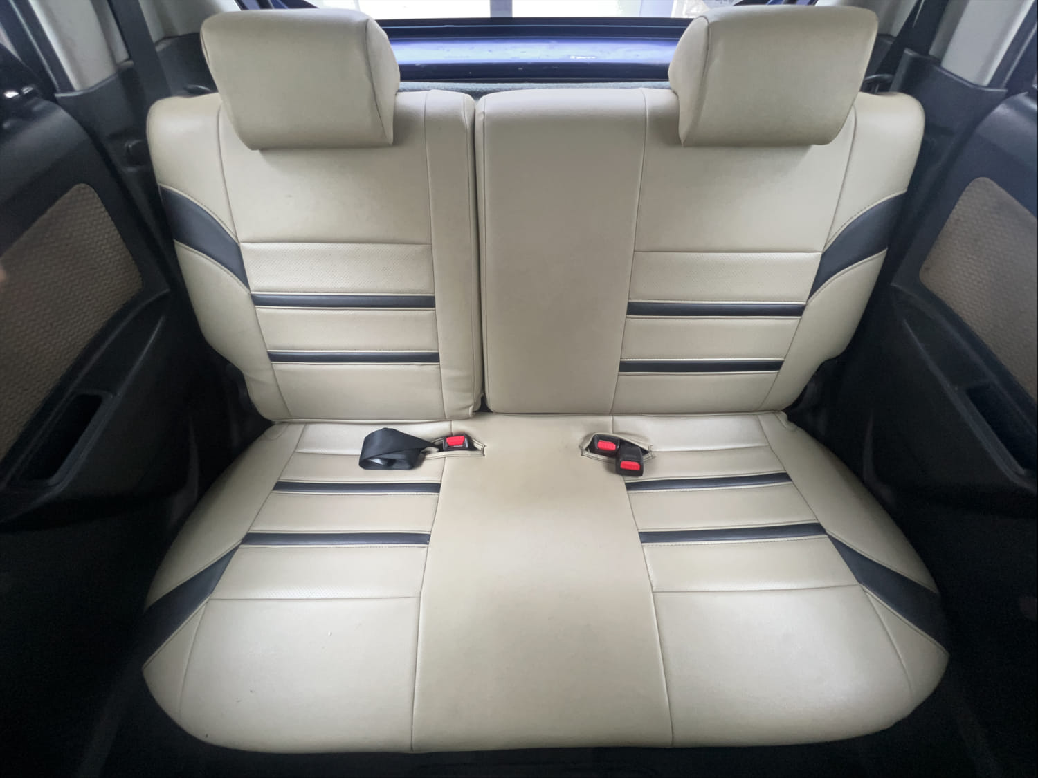 Used 2017 Maruti Suzuki Wagon R LXI CNG Cng Manual interior REAR SEAT CONDITION VIEW