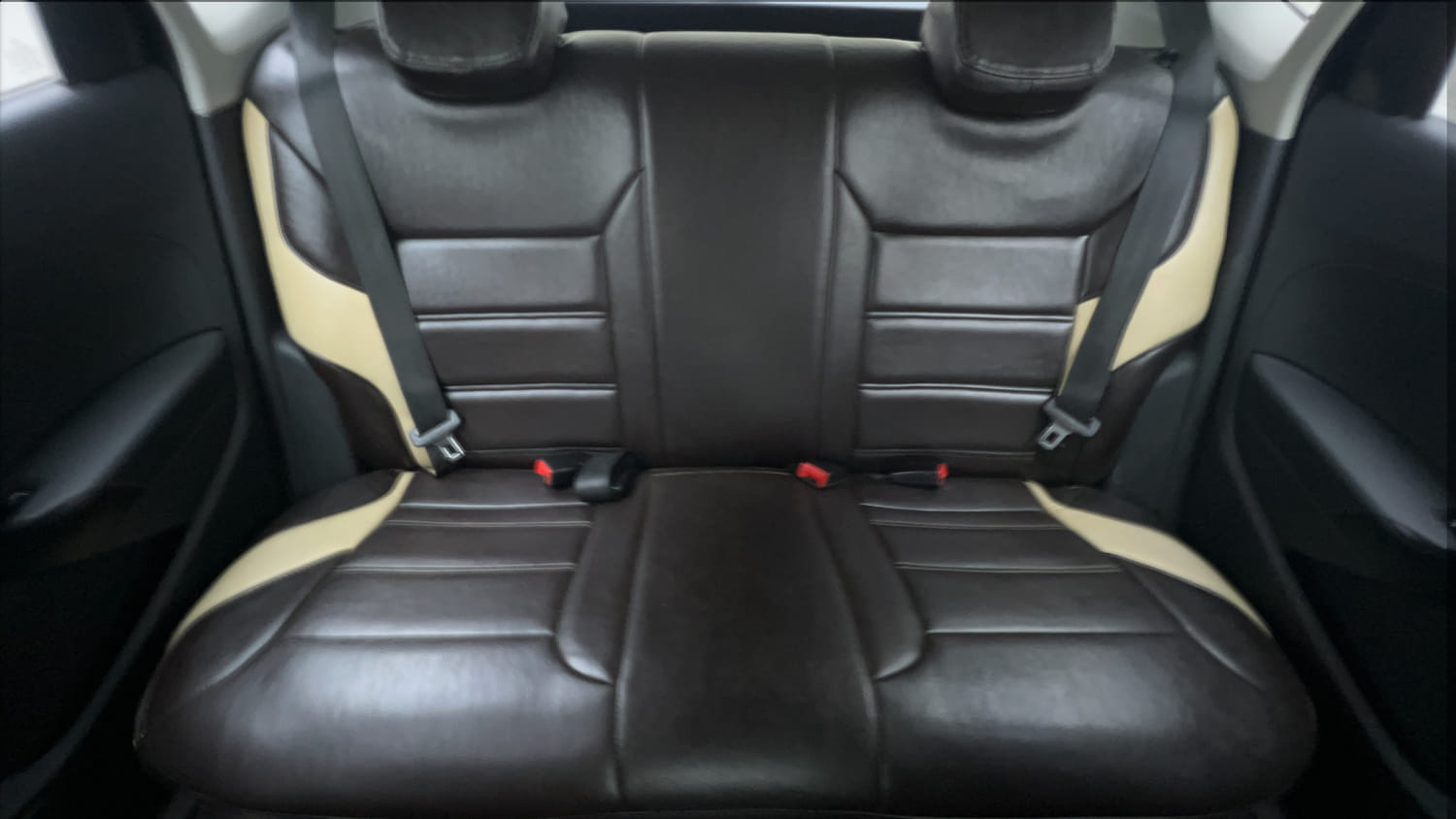 Used 2017 Volkswagen Polo Comfortline 1.5L (D) Diesel Manual interior REAR SEAT CONDITION VIEW