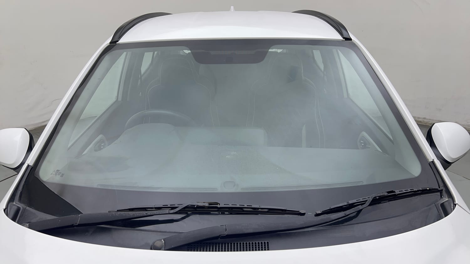 Used 2022 Hyundai Grand i10 Nios Sportz 1.2 Kappa VTVT CNG Cng Manual exterior FRONT WINDSHIELD VIEW