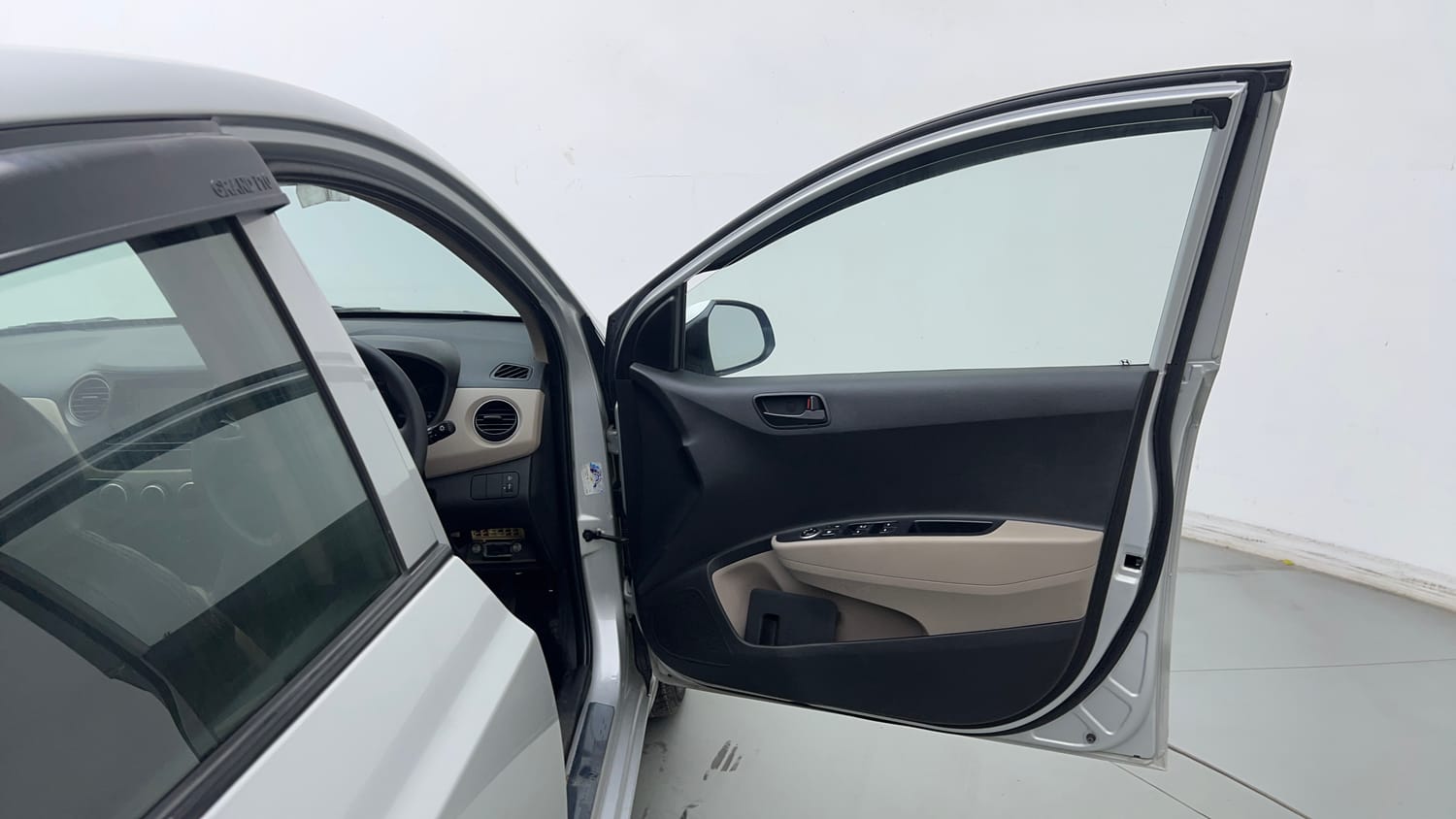 Used 2017 Hyundai Grand i10 Magna 1.2 Kappa VTVT Petrol Manual interior RIGHT FRONT DOOR OPEN VIEW