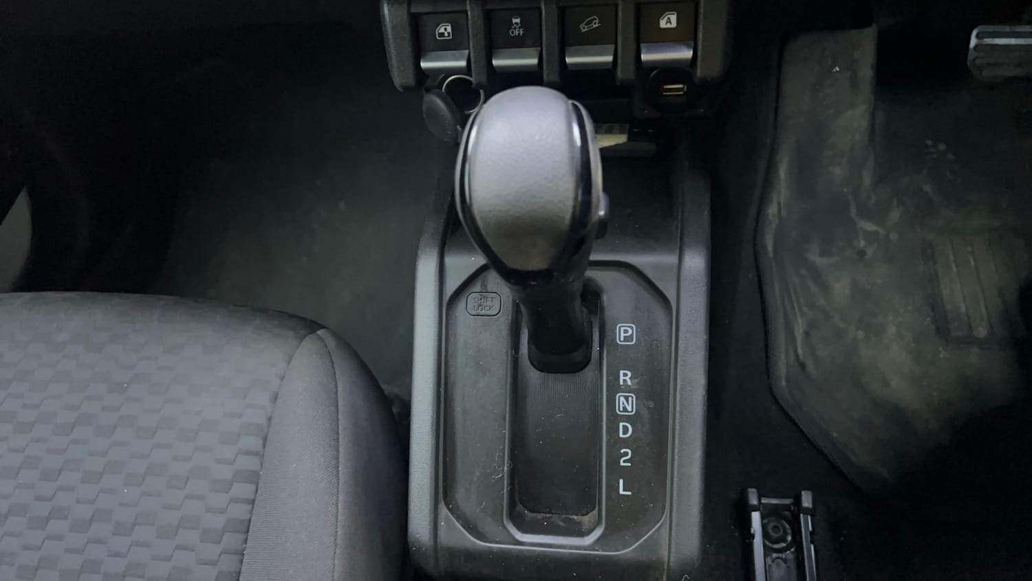 Used 2023 Maruti Suzuki Jimny Alpha AT Petrol Automatic interior GEAR  KNOB VIEW