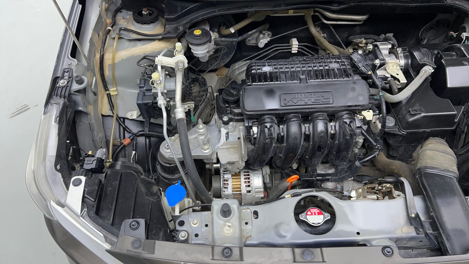 Used 2022 Honda Amaze S MT 1.2 Petrol Petrol Manual engine ENGINE RIGHT SIDE VIEW