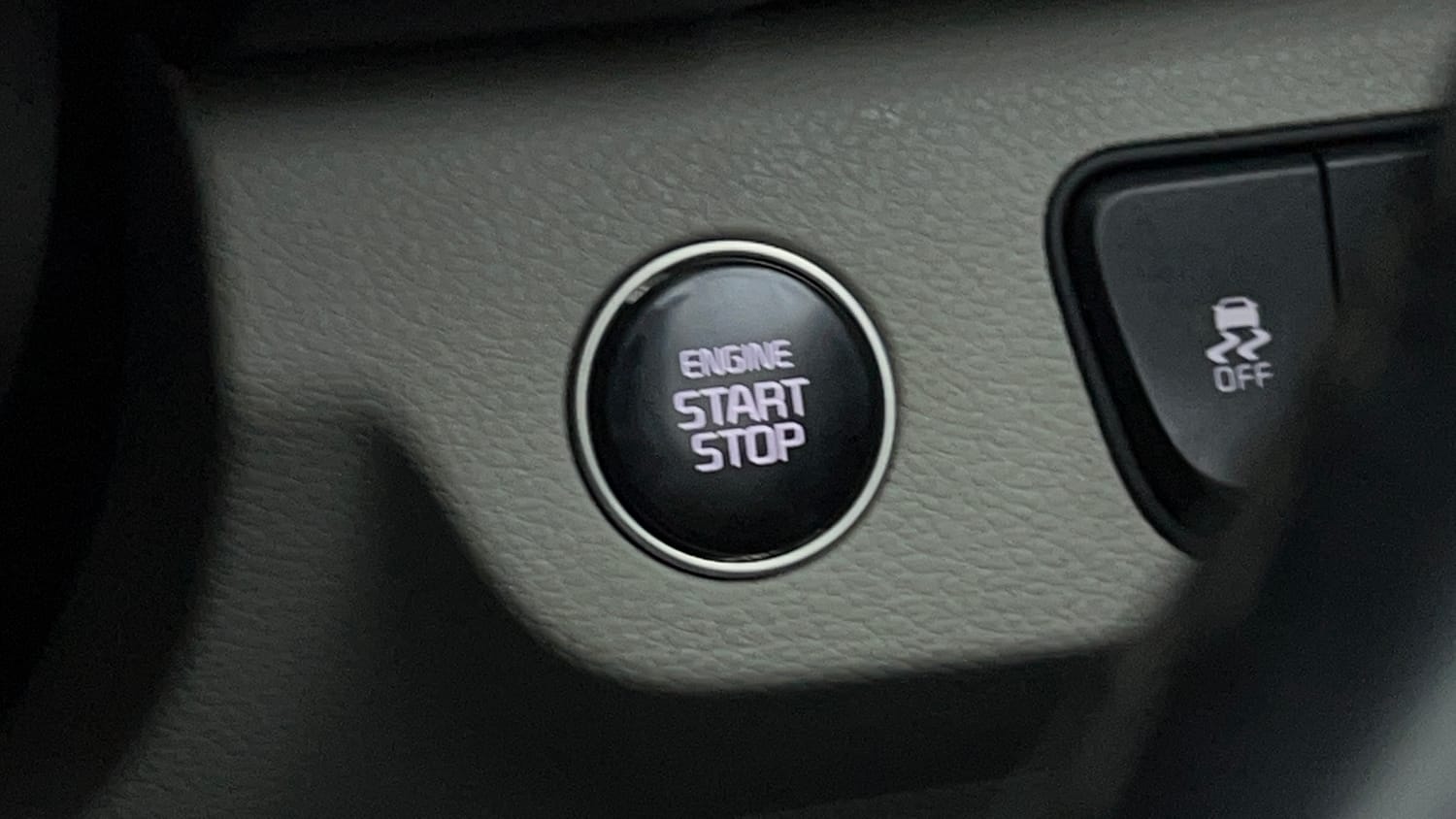 Used 2021 kia Seltos HTX 1.5 IVT Petrol Automatic top_features Keyless start