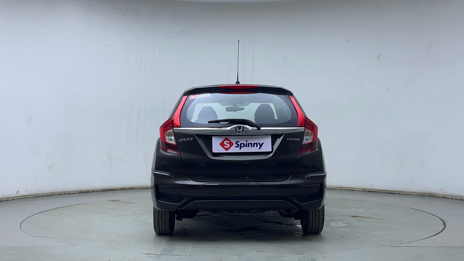 Used 2022 Honda Jazz ZX CVT Petrol Automatic exterior BACK VIEW