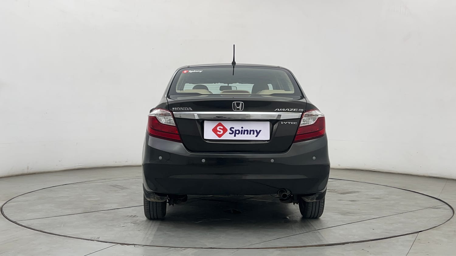 Used 2017 Honda Amaze 1.2 SX i-VTEC Petrol Manual exterior BACK VIEW