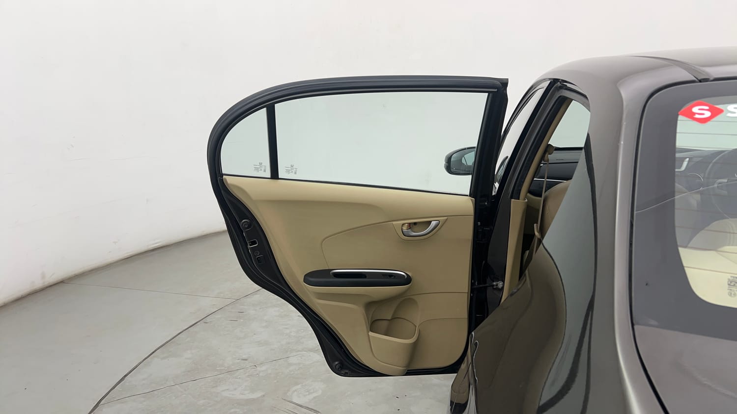 Used 2017 Honda Amaze 1.2 SX i-VTEC Petrol Manual interior LEFT REAR DOOR OPEN VIEW