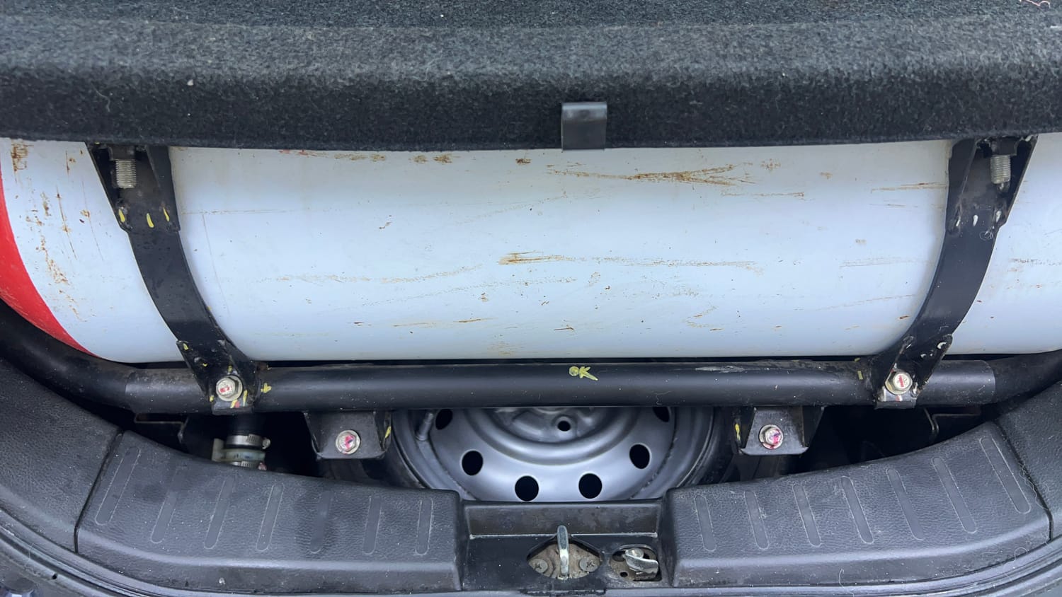 Used 2017 Maruti Suzuki Wagon R LXI CNG Cng Manual tyres SPARE TYRE VIEW