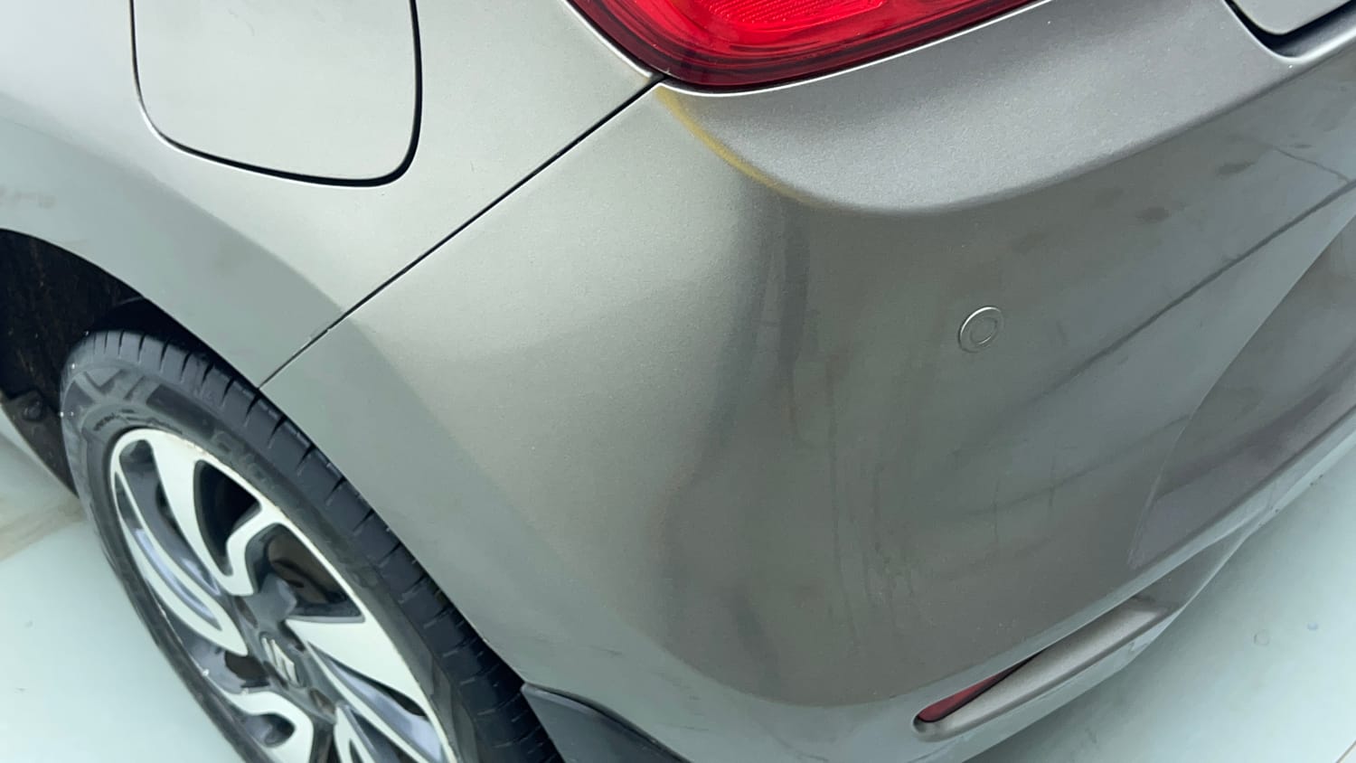 Used 2019 Maruti Suzuki Baleno Zeta 1.2 Petrol Manual dents MINOR SCRATCH