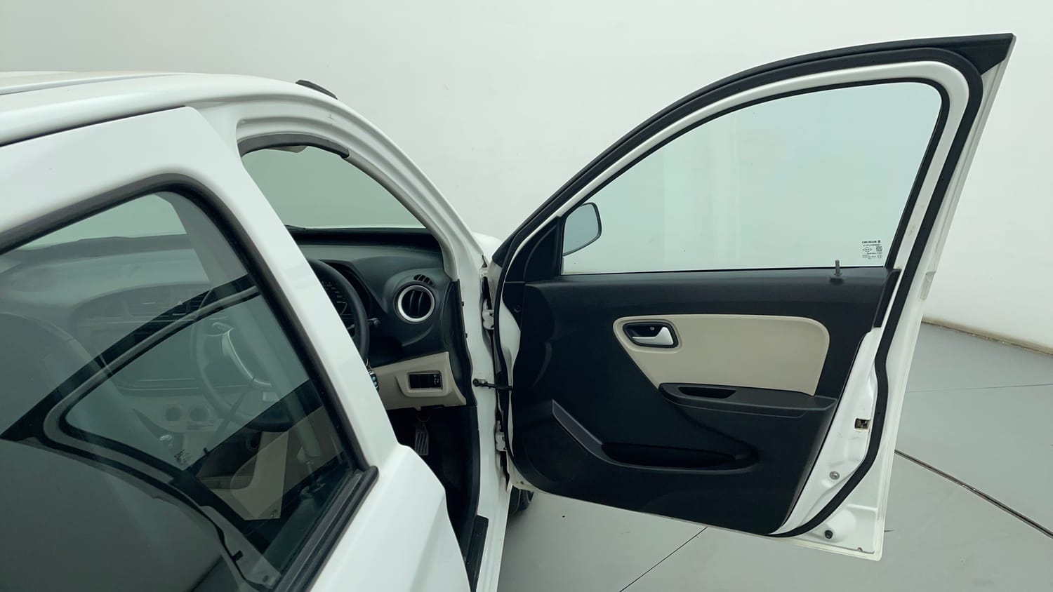 Used 2020 Maruti Suzuki Alto 800 LXi Petrol Manual interior RIGHT FRONT DOOR OPEN VIEW