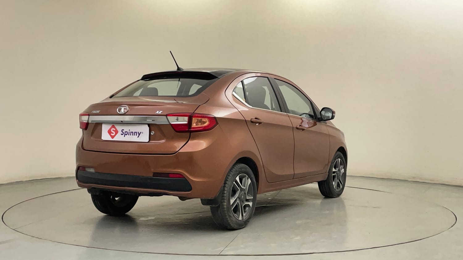 Used 2017 Tata Tigor Revotron XZ (O) Petrol Manual exterior RIGHT REAR CORNER VIEW