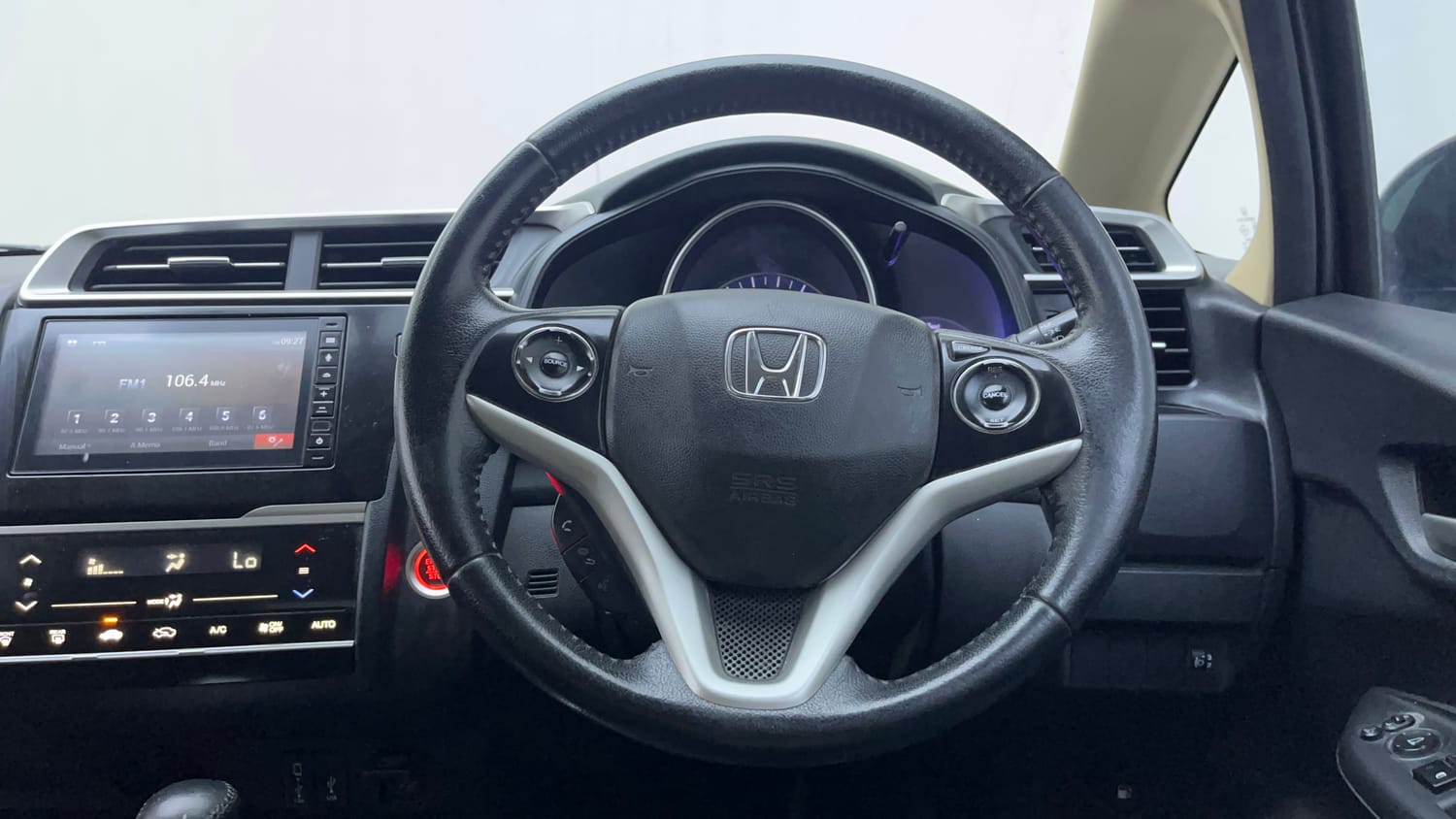 Used 2022 Honda Jazz ZX CVT Petrol Automatic interior STEERING VIEW