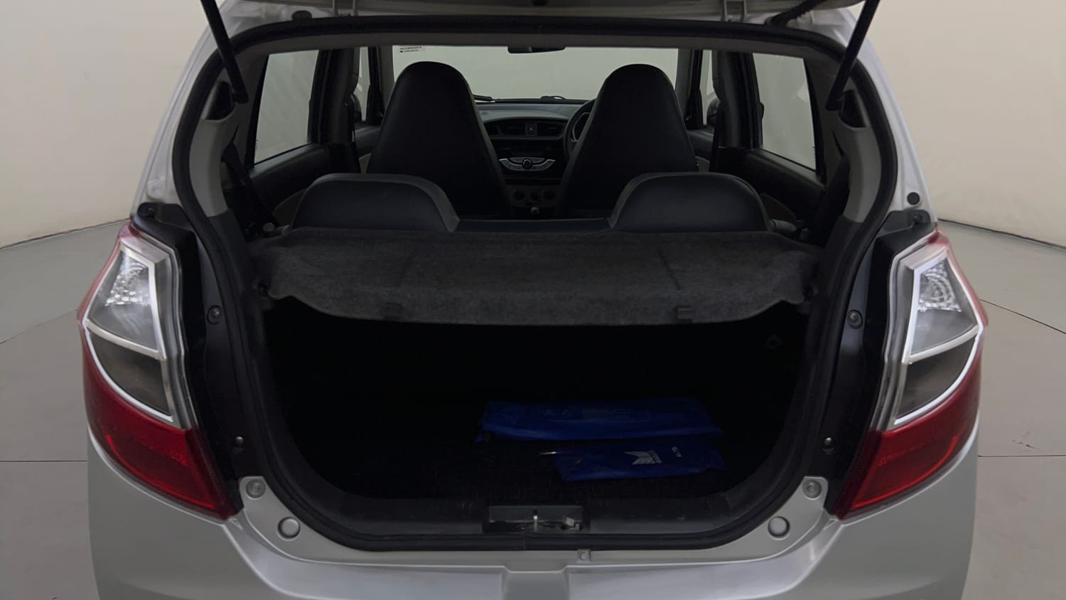 Used 2017 Maruti Suzuki Alto K10 VXi Petrol Manual interior DICKY INSIDE VIEW