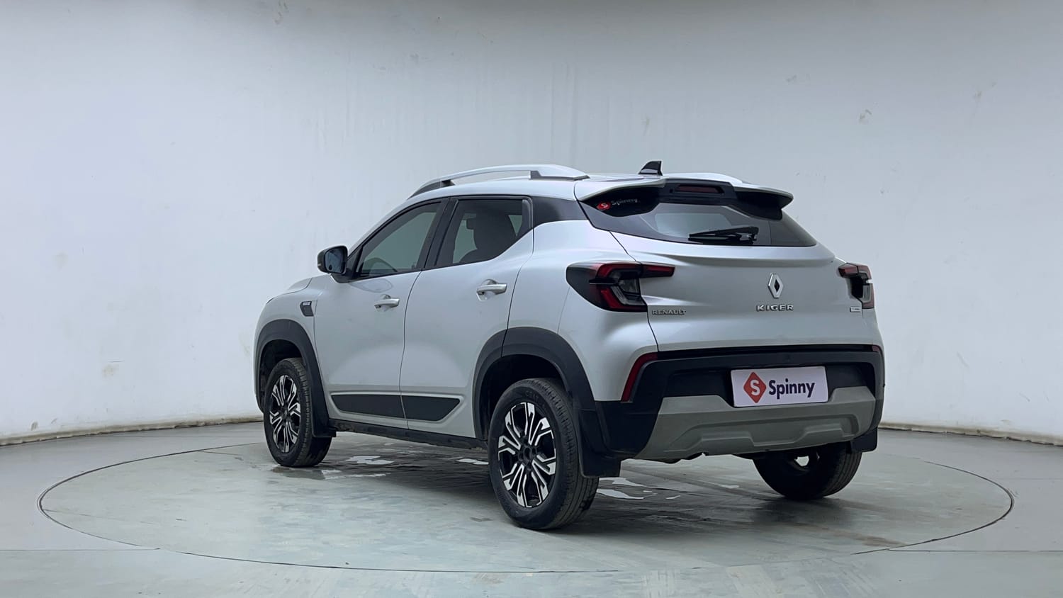 Used 2021 Renault Kiger RXZ 1.0 Turbo MT Petrol Manual exterior LEFT REAR CORNER VIEW