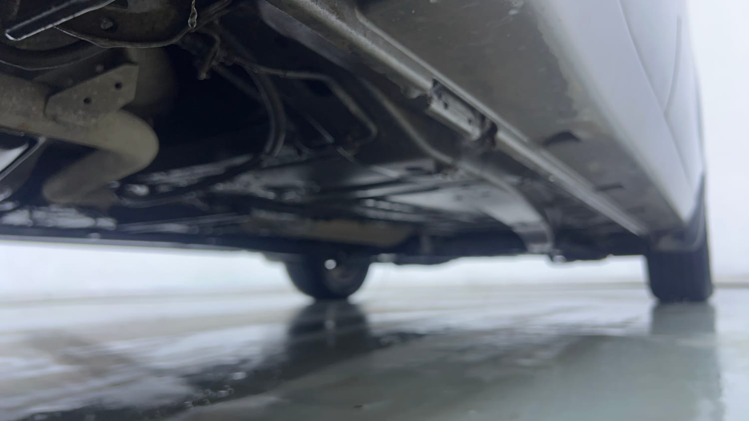 Used 2019 Maruti Suzuki Baleno Zeta 1.2 Petrol Manual extra REAR RIGHT UNDERBODY VIEW