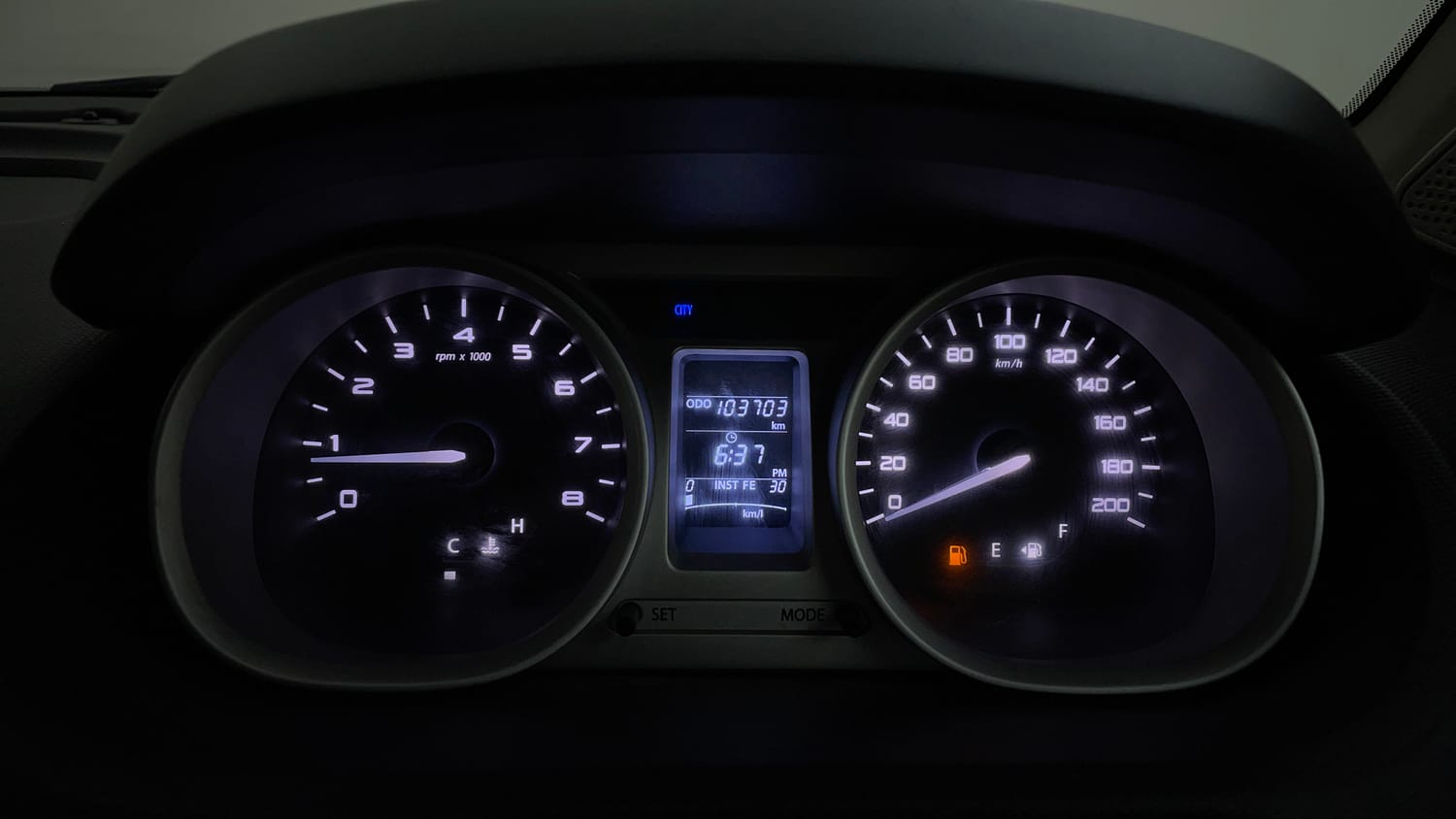 Used 2017 Tata Tigor Revotron XZ (O) Petrol Manual interior CLUSTERMETER VIEW