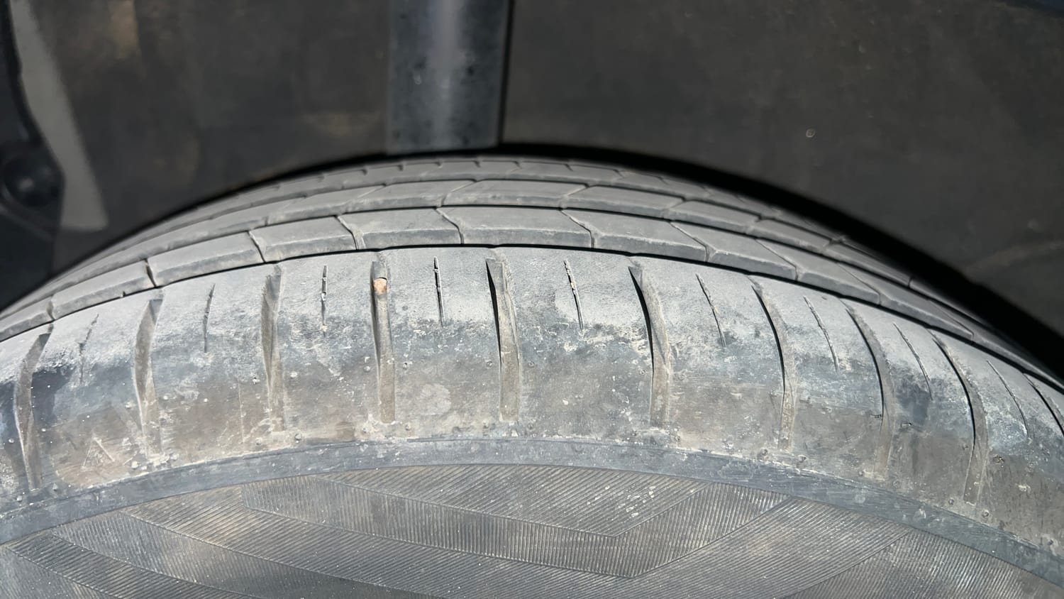 Used 2023 Hyundai i20 N Line N8 1.0 Turbo DCT Petrol Automatic tyres RIGHT REAR TYRE TREAD VIEW