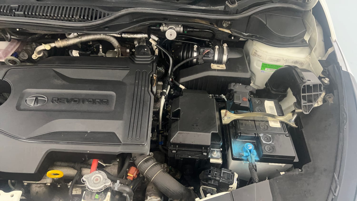 Used 2022 Tata Altroz XZ Plus Diesel Diesel Manual engine ENGINE LEFT SIDE VIEW
