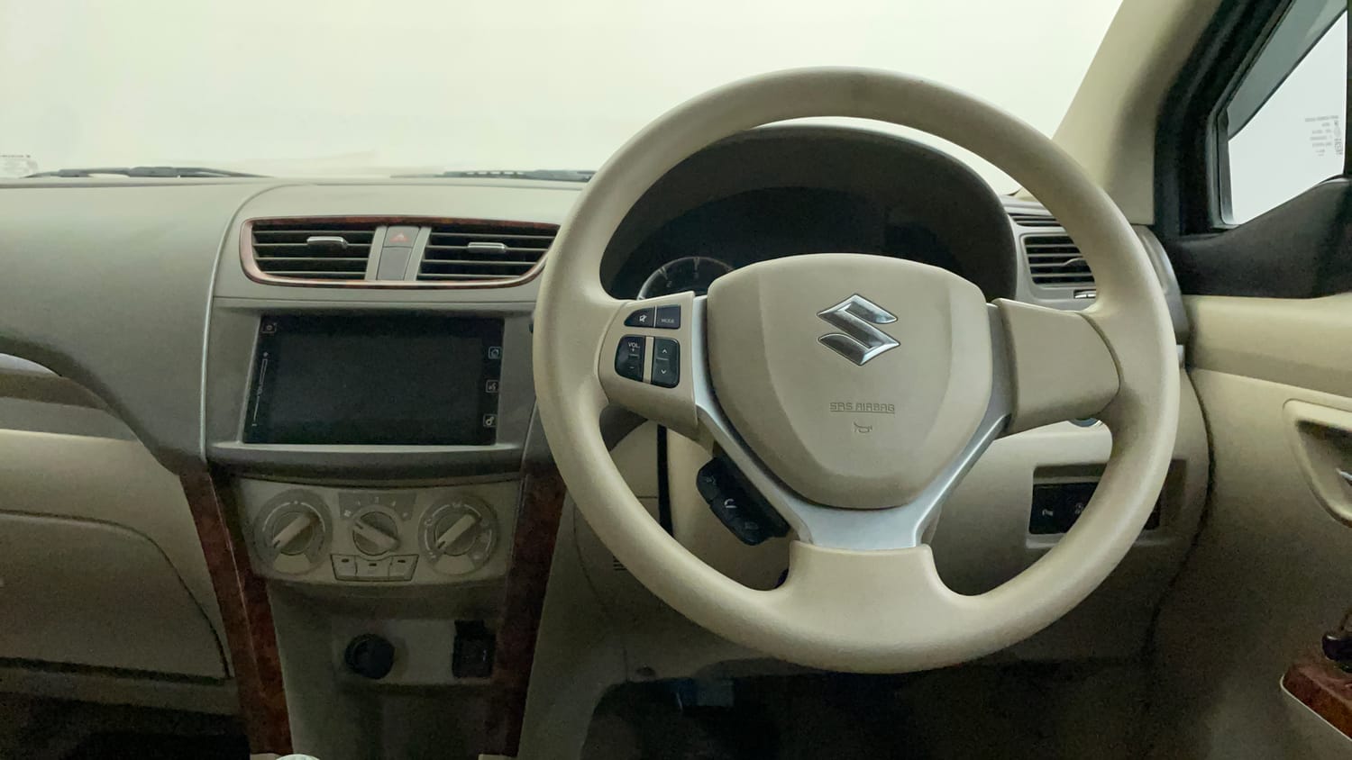 Used 2017 Maruti Suzuki Ertiga ZDI + SHVS Diesel Manual interior STEERING VIEW