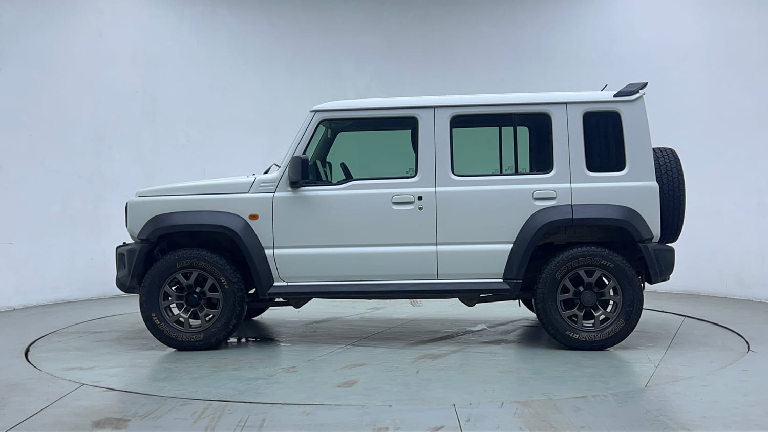Used 2023 Maruti Suzuki Jimny Alpha AT Petrol Automatic exterior LEFT SIDE VIEW