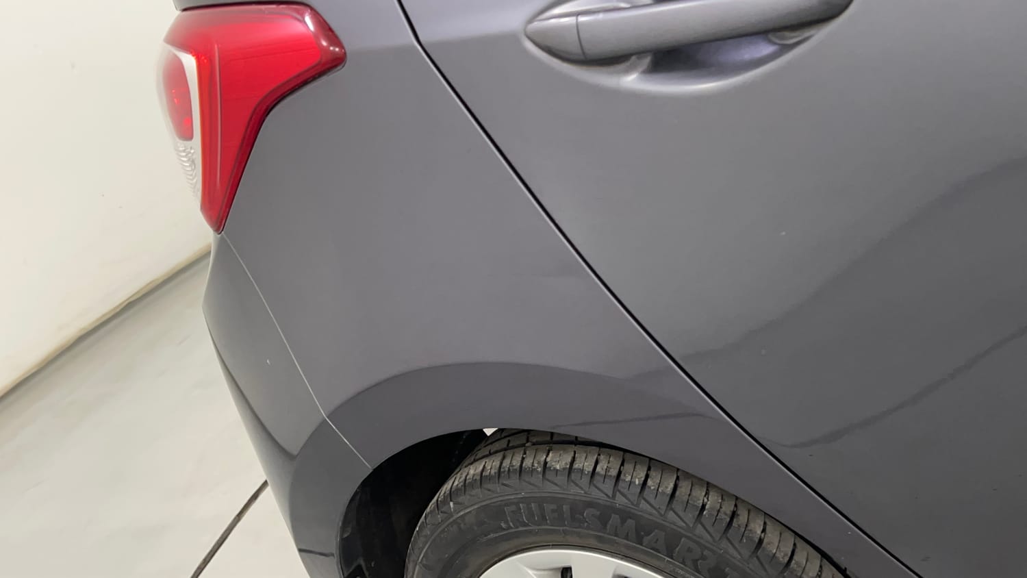 Used 2014 Hyundai Grand i10 Magna 1.2 Kappa VTVT Petrol Manual dents MINOR SCRATCH
