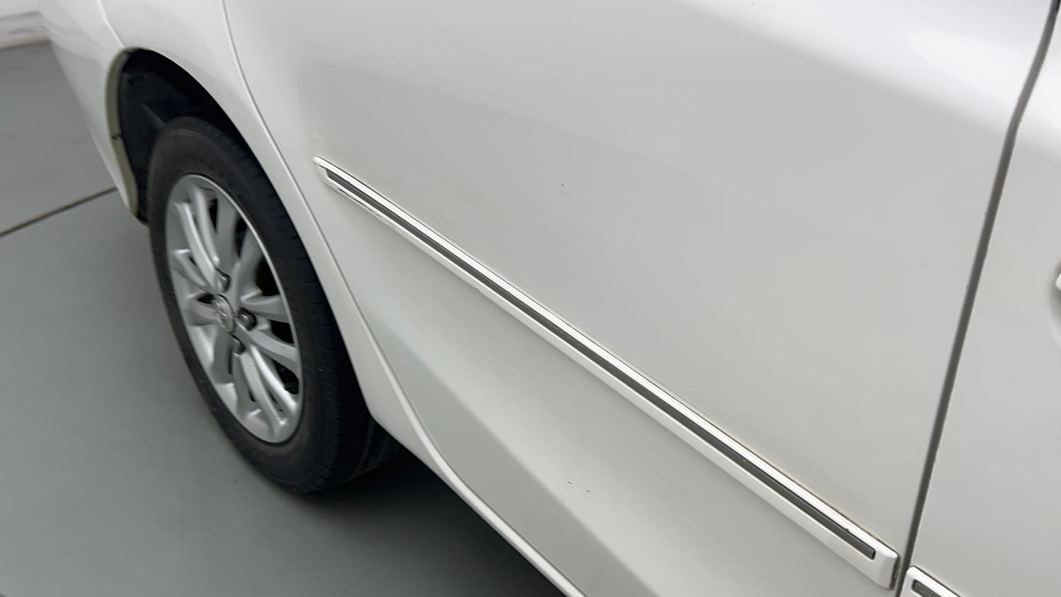 Used 2016 Toyota Etios VX Petrol Manual dents MINOR SCRATCH