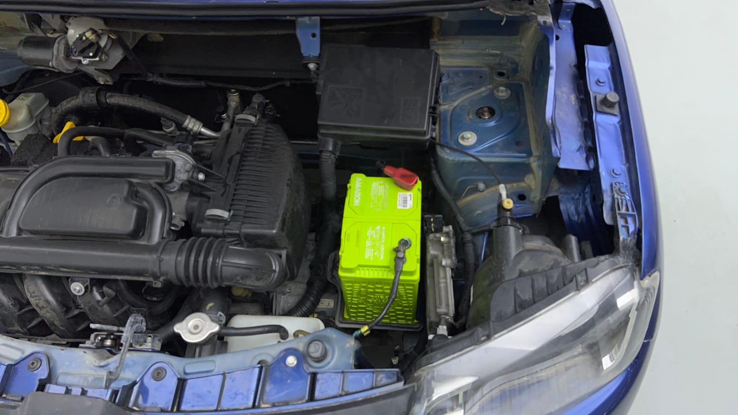 Used 2017 Renault Kwid CLIMBER 1.0 AMT Petrol Automatic engine ENGINE LEFT SIDE VIEW