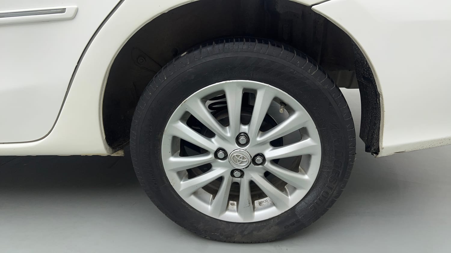 Used 2016 Toyota Etios VX Petrol Manual tyres LEFT REAR TYRE RIM VIEW
