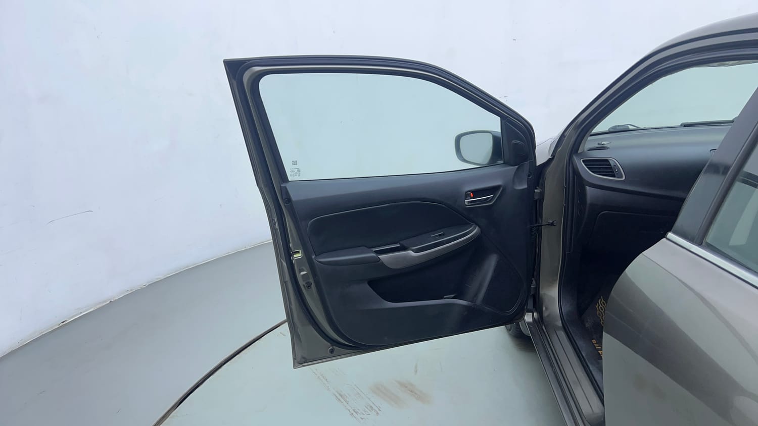 Used 2019 Maruti Suzuki Baleno Zeta 1.2 Petrol Manual interior LEFT FRONT DOOR OPEN VIEW