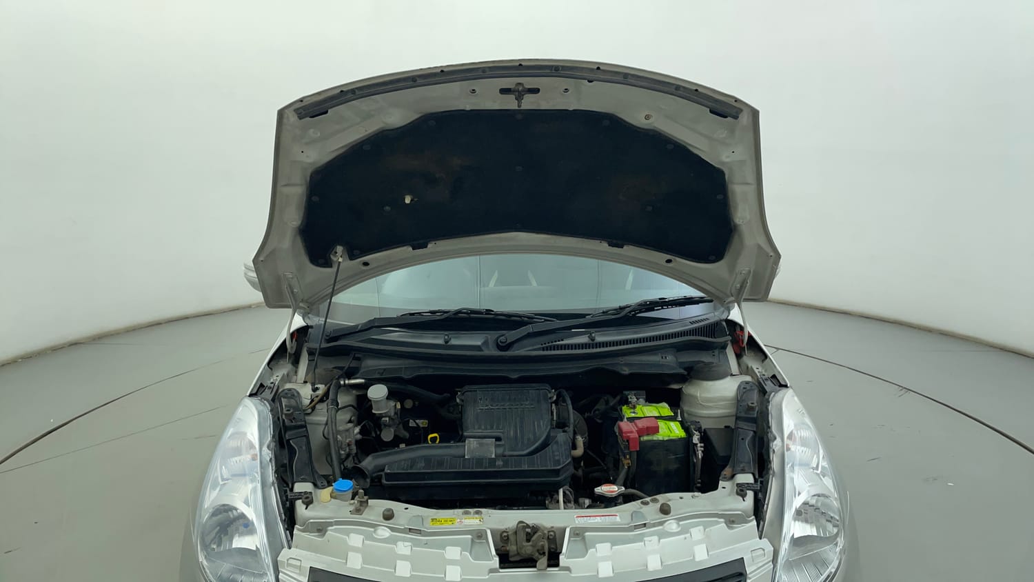 Used 2017 Maruti Suzuki Swift VXi Petrol Manual engine ENGINE & BONNET OPEN FRONT VIEW