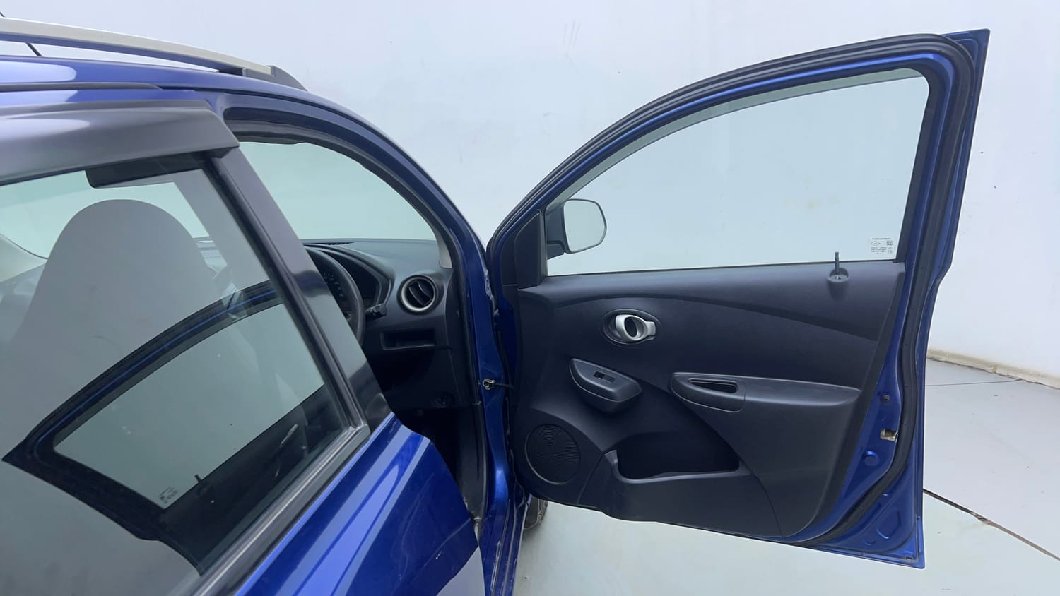 Used 2019 Datsun Go Plus T Petrol Manual interior RIGHT FRONT DOOR OPEN VIEW