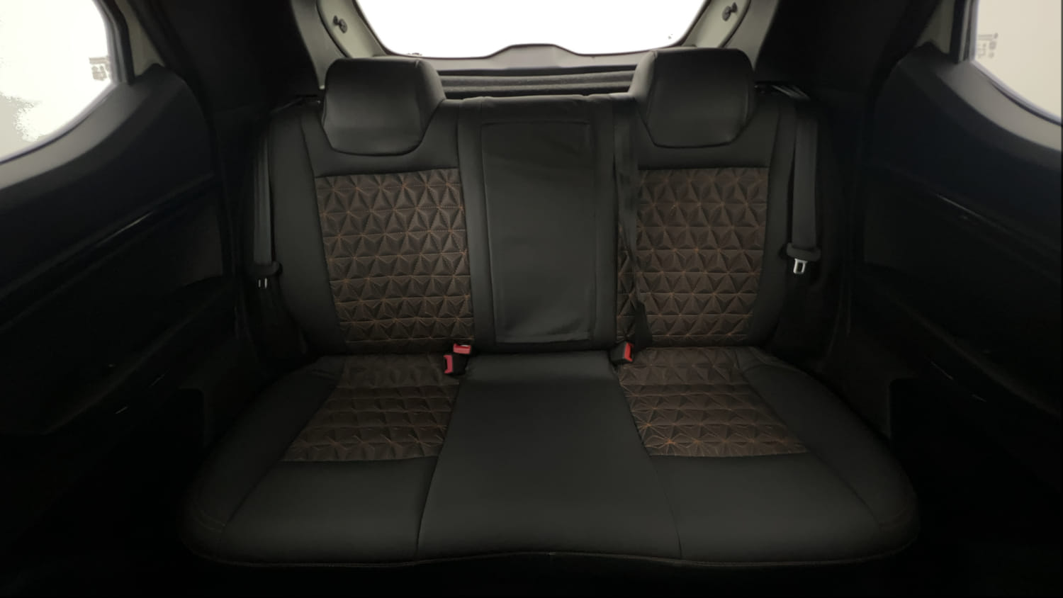 Used 2024 Renault Kiger RXL Petrol Manual interior REAR SEAT CONDITION VIEW