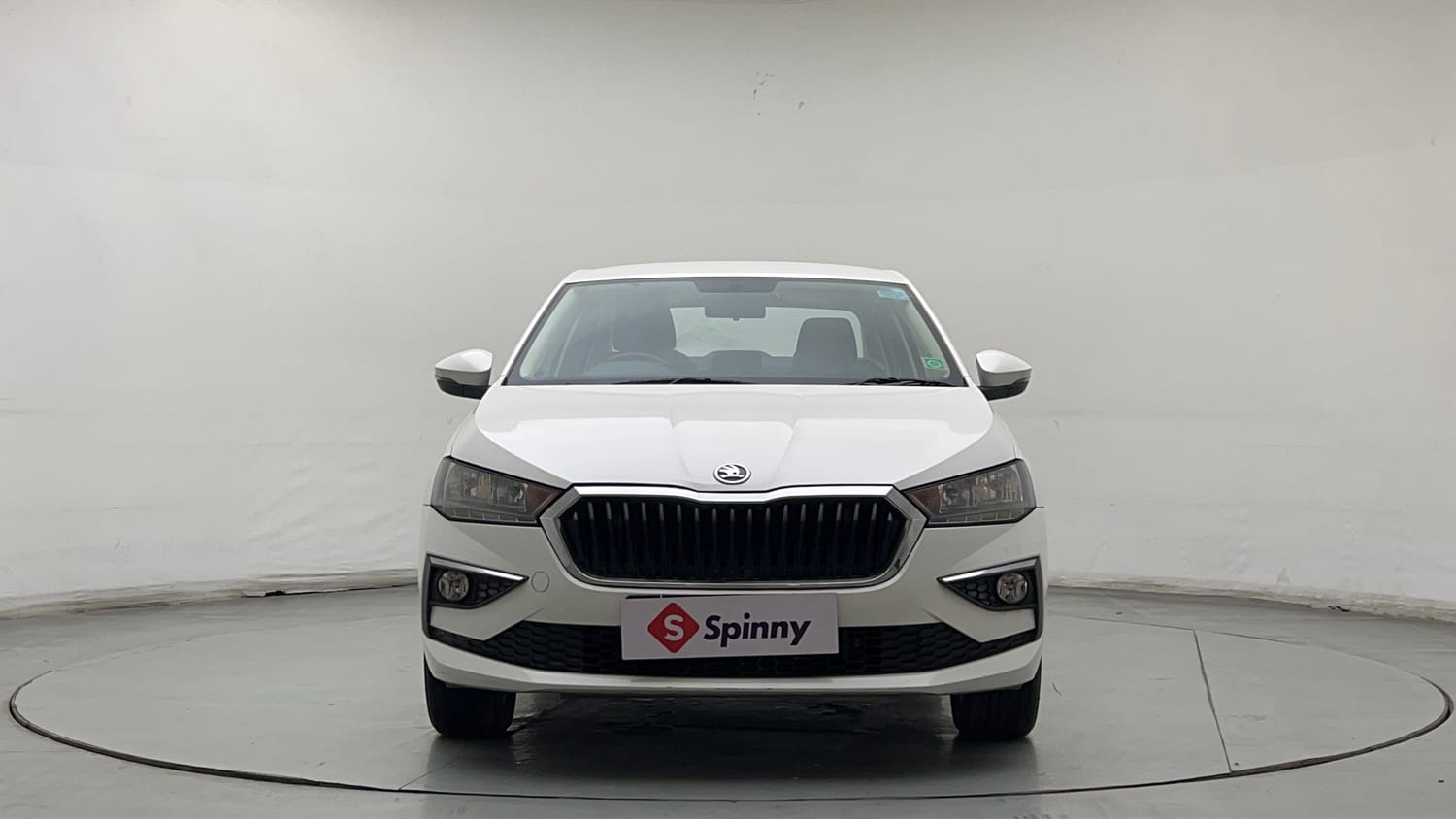 Used 2023 Skoda Slavia Ambition 1.0L TSI MT Petrol Manual exterior FRONT VIEW