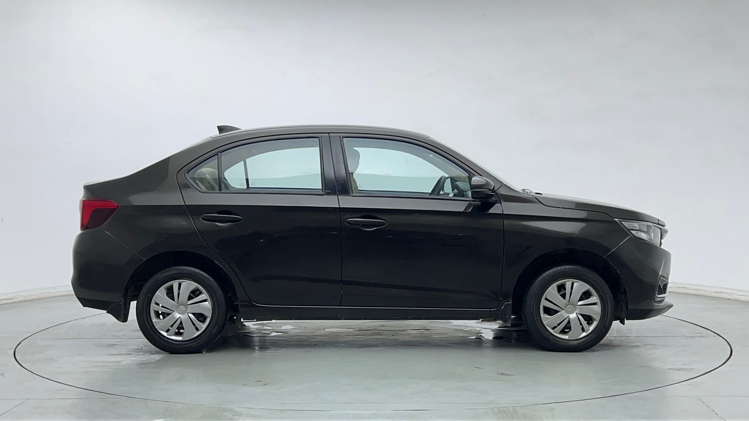 Used 2022 Honda Amaze S MT 1.2 Petrol Petrol Manual exterior RIGHT SIDE VIEW