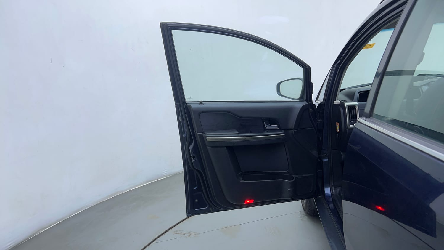 Used 2017 Tata Hexa XTA 4x2 7 STR Diesel Automatic interior LEFT FRONT DOOR OPEN VIEW