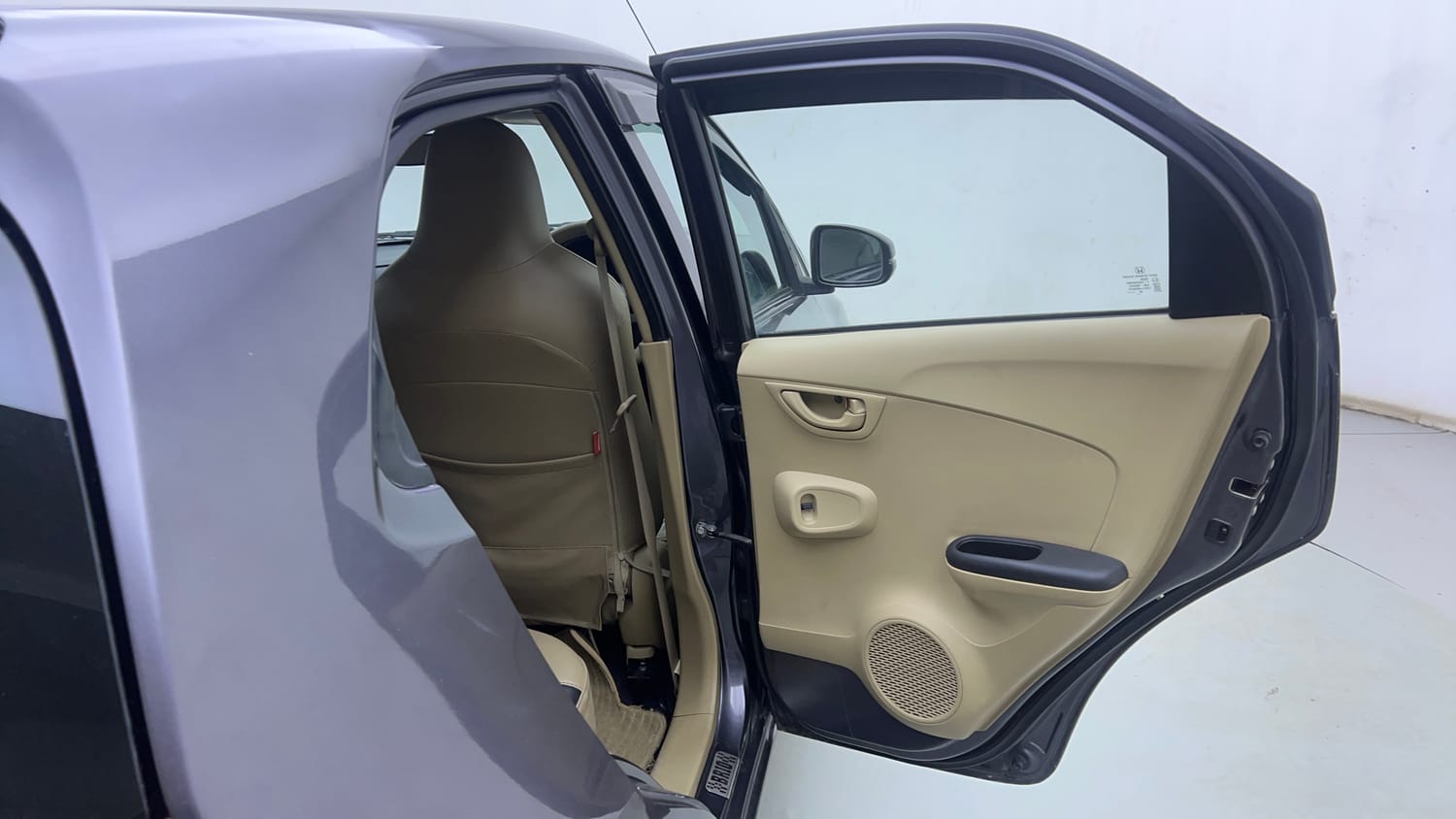 Used 2018 Honda Brio S (O)MT Petrol Manual interior RIGHT REAR DOOR OPEN VIEW