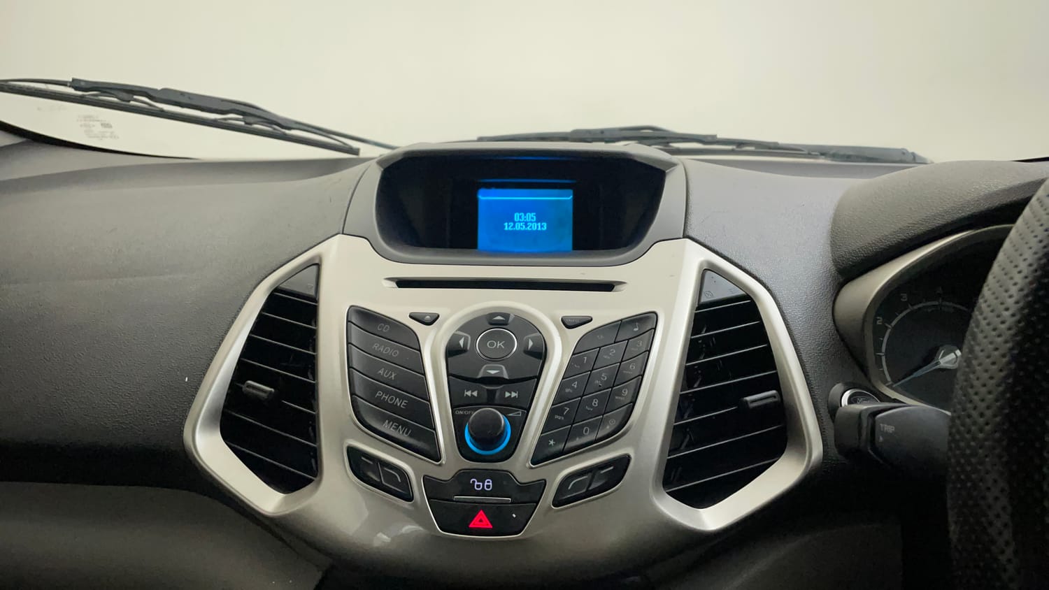 Used 2013 Ford EcoSport Titanium 1.5 Ti-VCT Petrol Manual top_features Integrated (in-dash) music system