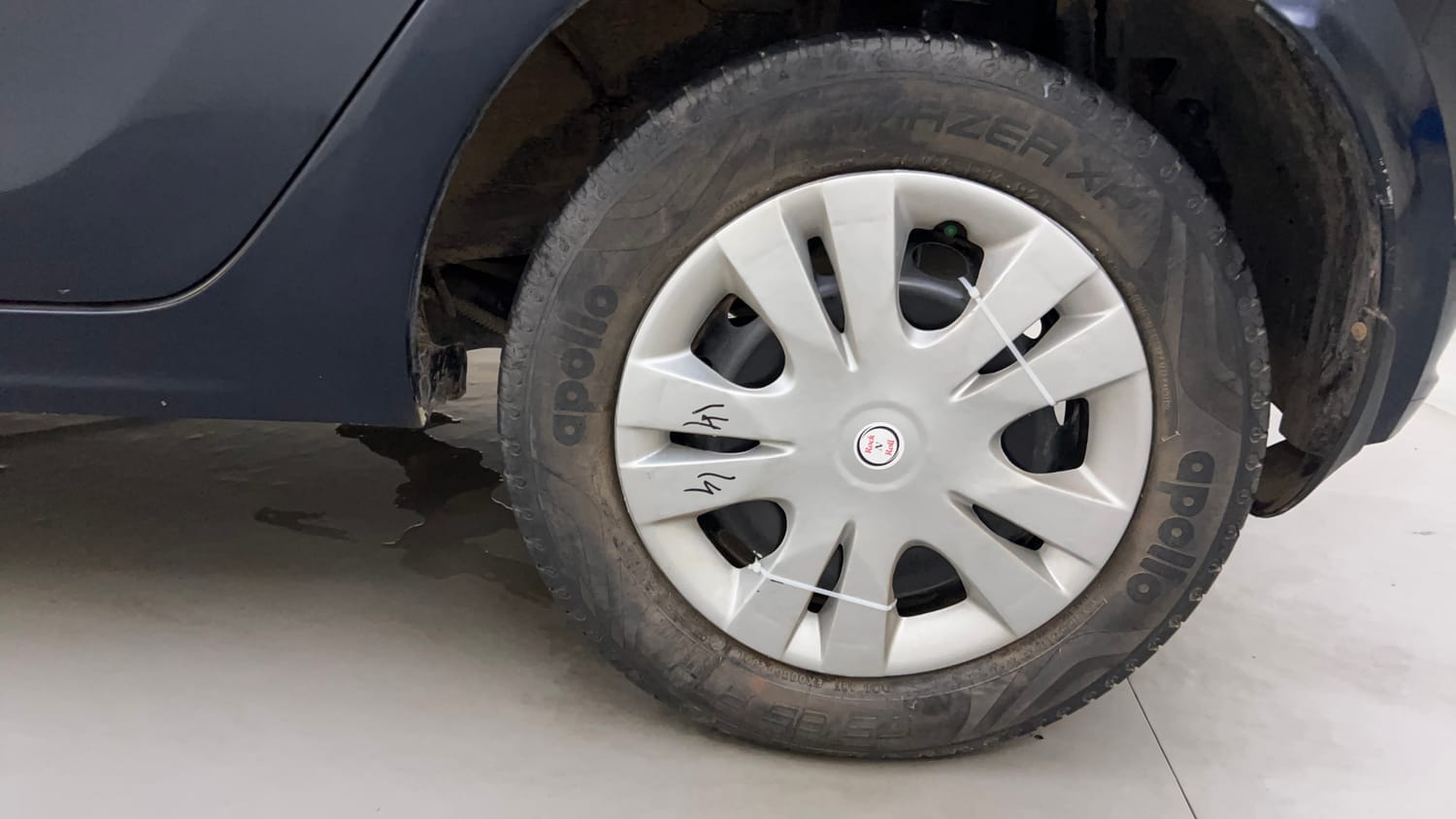 Used 2021 Tata Tiago XT Petrol Manual tyres LEFT REAR TYRE RIM VIEW