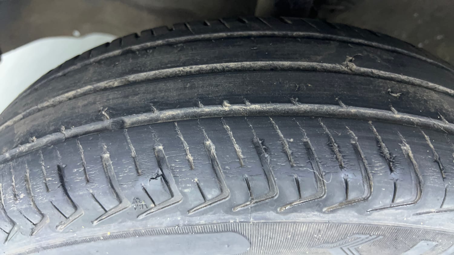 Used 2017 Maruti Suzuki Wagon R LXI CNG Cng Manual tyres LEFT FRONT TYRE TREAD VIEW