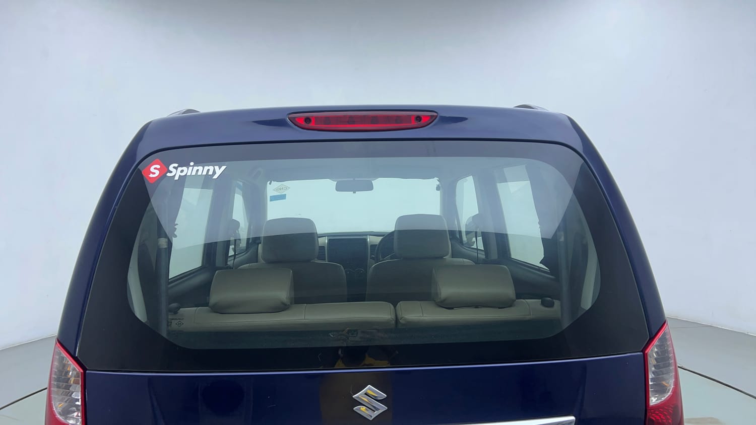 Used 2017 Maruti Suzuki Wagon R LXI CNG Cng Manual exterior BACK WINDSHIELD VIEW