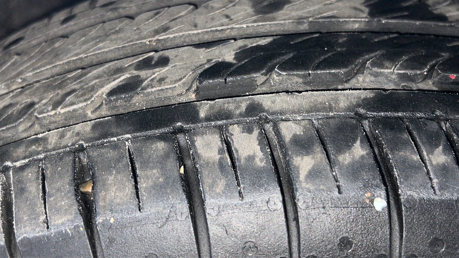 Used 2019 Hyundai Elite i20 Magna Plus 1.2 Petrol Manual tyres RIGHT FRONT TYRE TREAD VIEW