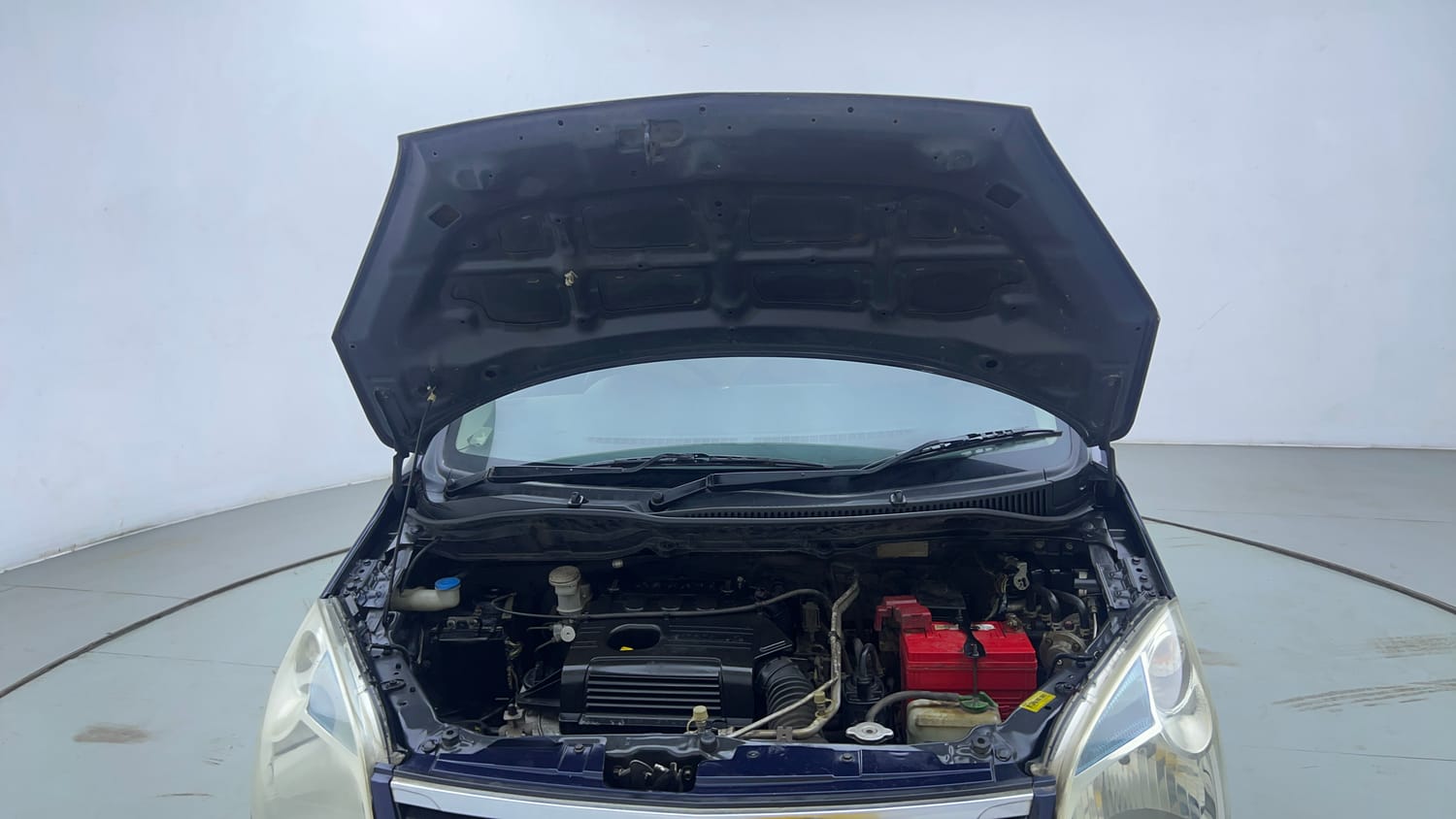 Used 2017 Maruti Suzuki Wagon R LXI CNG Cng Manual engine ENGINE & BONNET OPEN FRONT VIEW