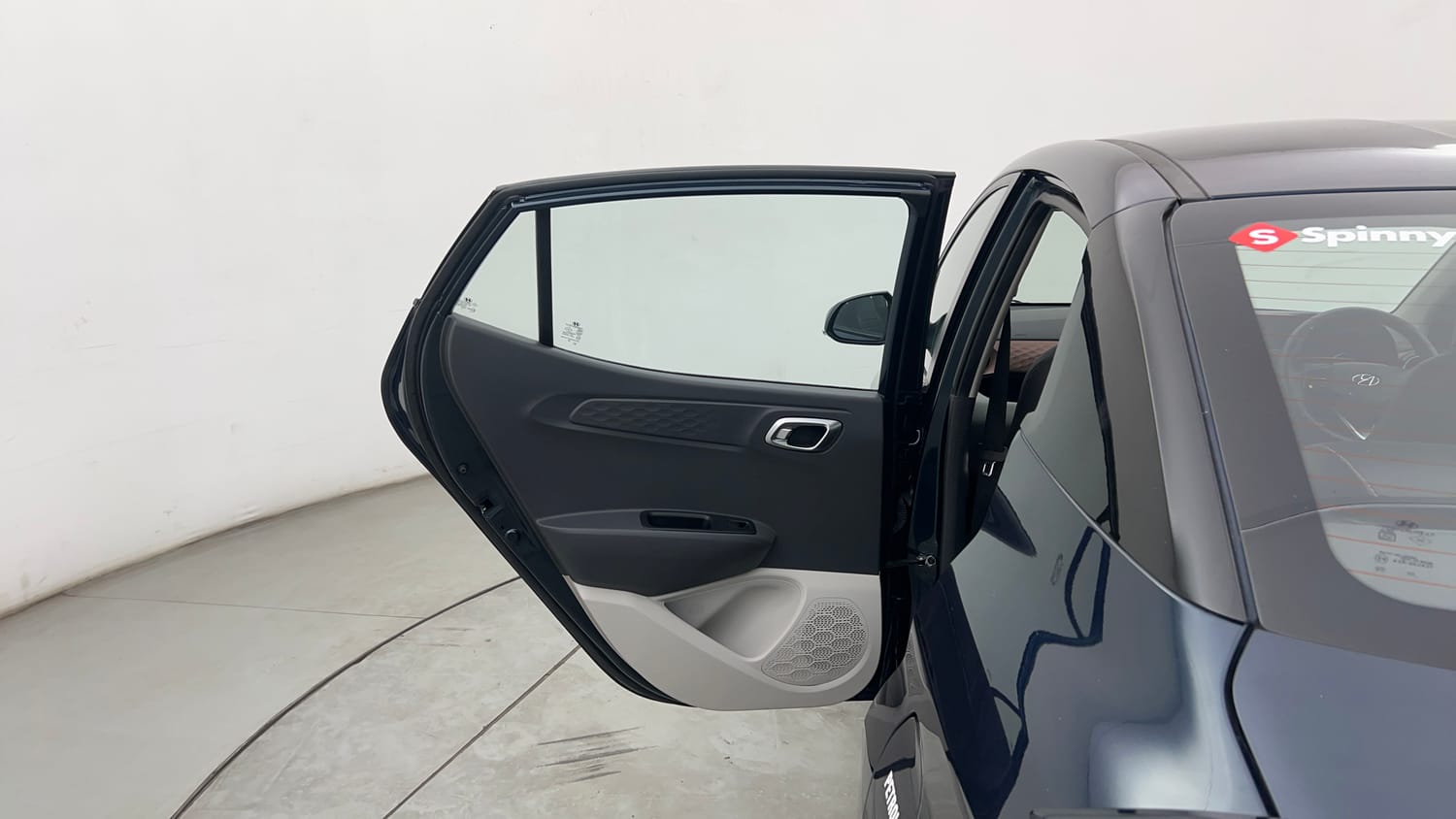Used 2022 Hyundai Aura SX 1.2 Petrol Petrol Manual interior LEFT REAR DOOR OPEN VIEW
