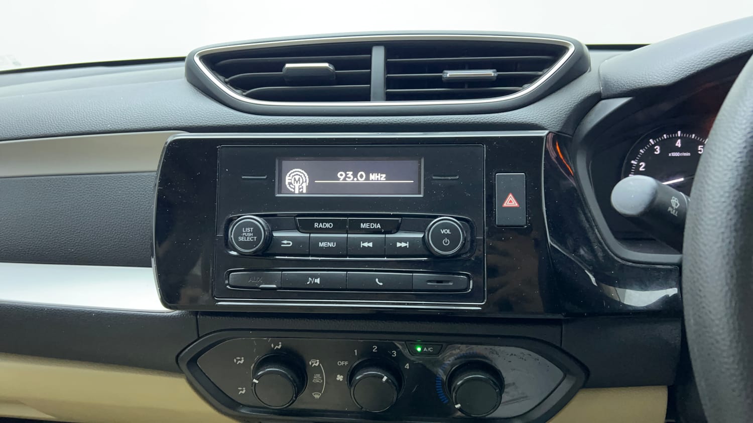 Used 2022 Honda Amaze S MT 1.2 Petrol Petrol Manual top_features Integrated (in-dash) music system