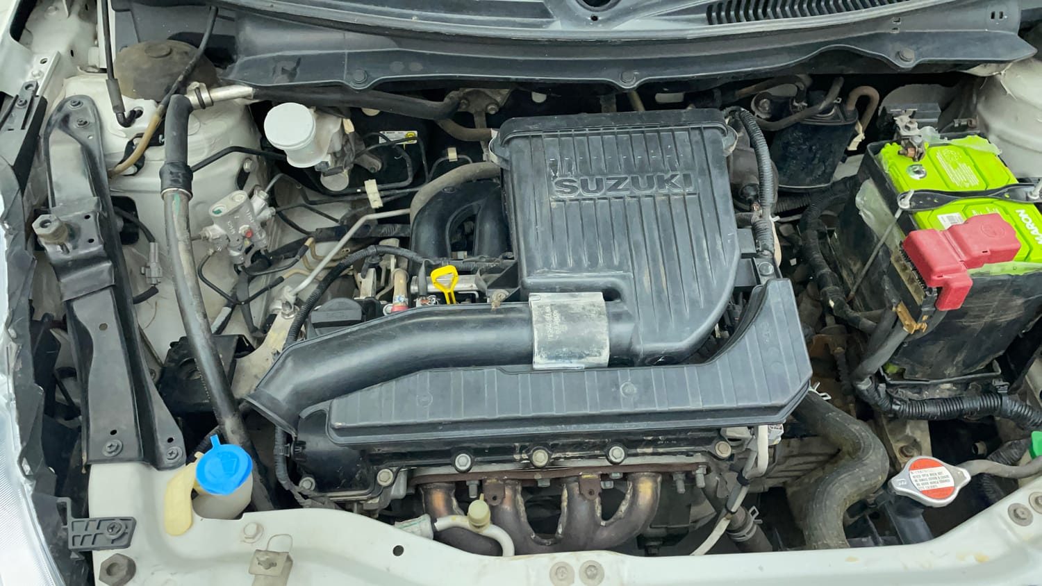 Used 2017 Maruti Suzuki Swift VXi Petrol Manual engine ENGINE RIGHT SIDE VIEW