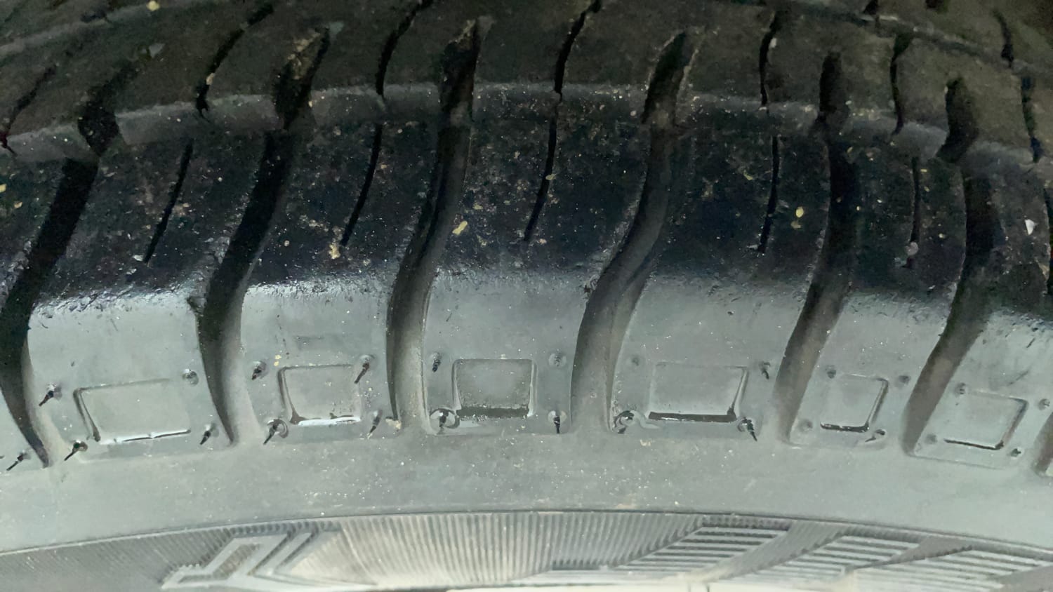Used 2018 Maruti Suzuki Alto 800 LXi Petrol Manual tyres RIGHT REAR TYRE TREAD VIEW