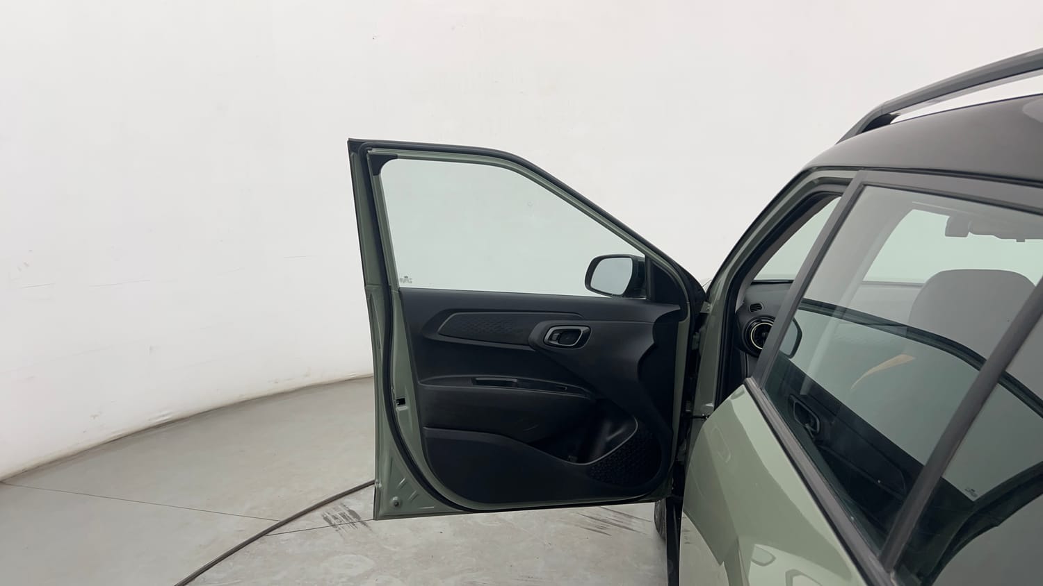 Used 2023 Hyundai Exter SX (O) Connect 1.2 MT Dual Tone Petrol Manual interior LEFT FRONT DOOR OPEN VIEW