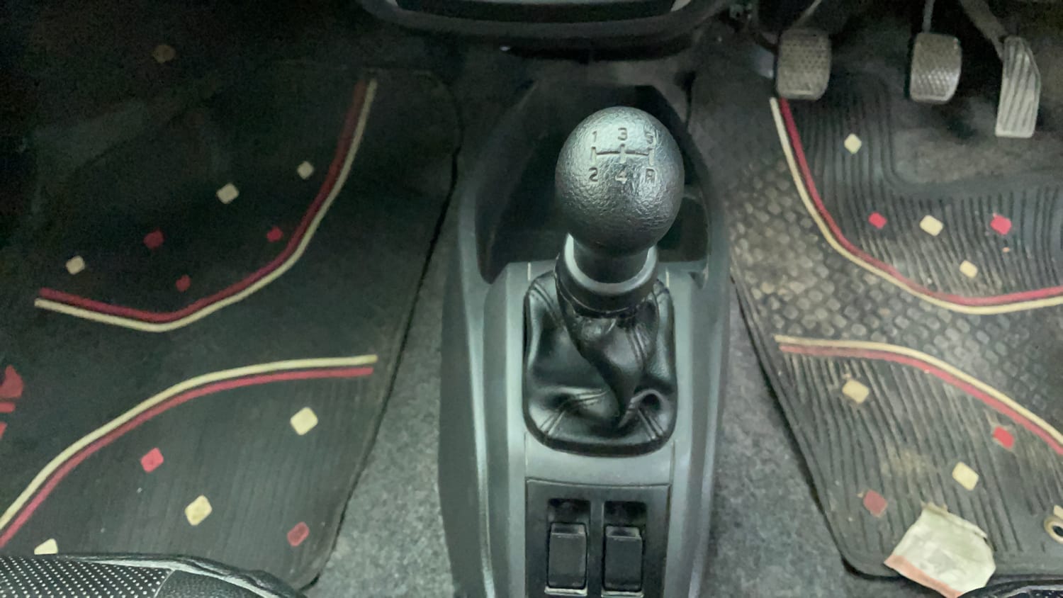 Used 2018 Maruti Suzuki Alto 800 LXi Petrol Manual interior GEAR  KNOB VIEW