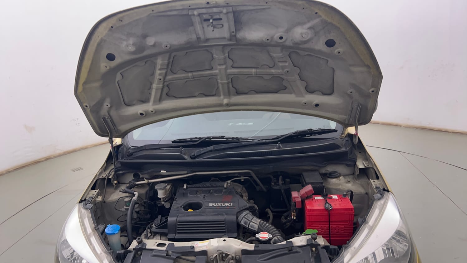 Used 2014 Maruti Suzuki Celerio VXi Petrol Manual engine ENGINE & BONNET OPEN FRONT VIEW