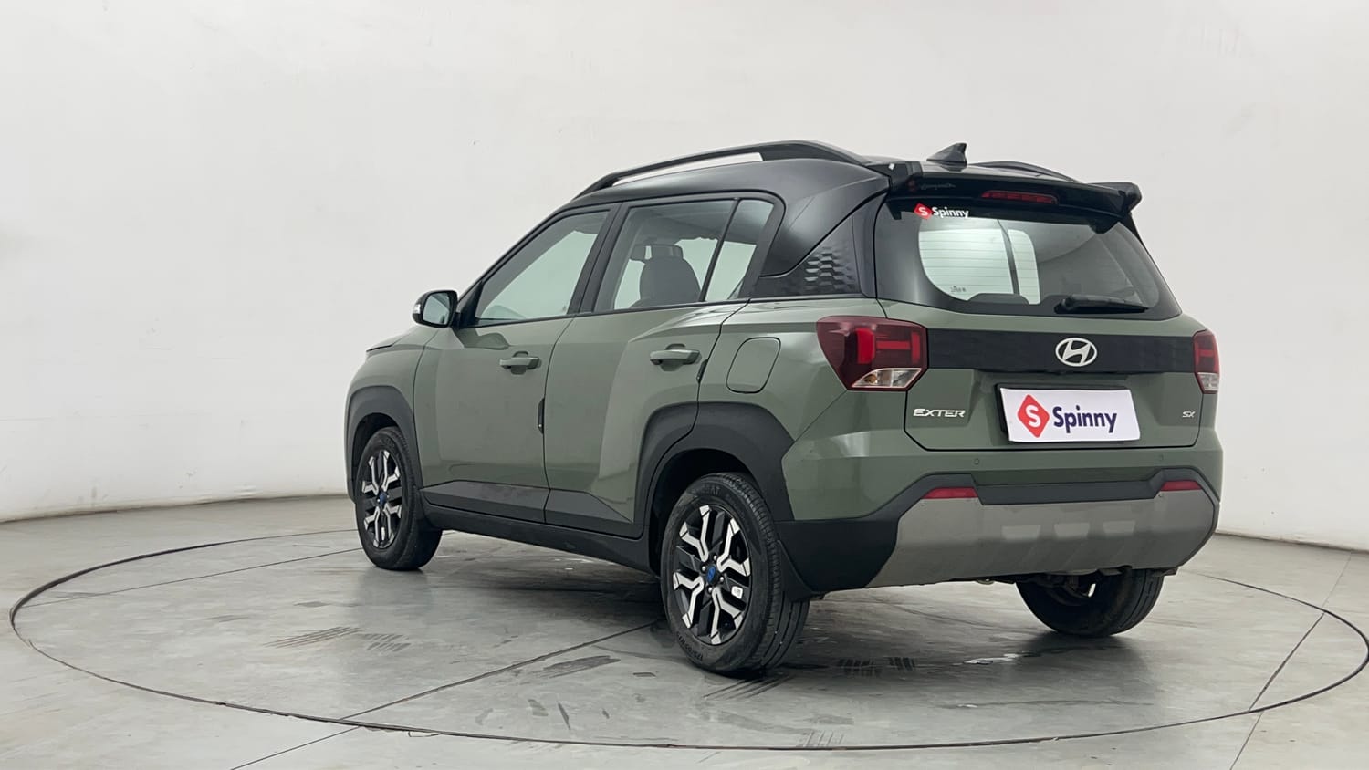 Used 2023 Hyundai Exter SX (O) Connect 1.2 MT Dual Tone Petrol Manual exterior LEFT REAR CORNER VIEW
