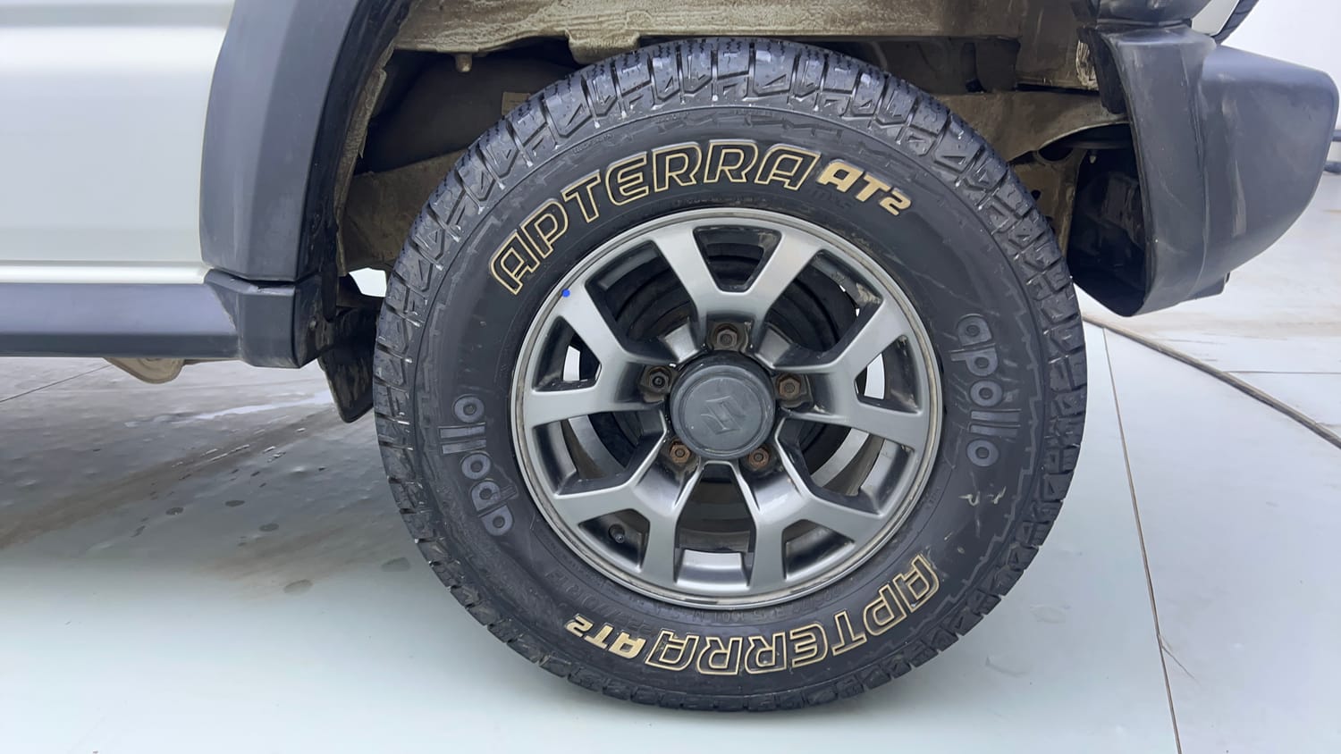 Used 2023 Maruti Suzuki Jimny Alpha AT Petrol Automatic tyres LEFT REAR TYRE RIM VIEW